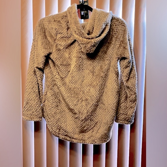 NWT Women’s Cozy Shag Style Hooded Jacket Size XL - Picture 3 of 15